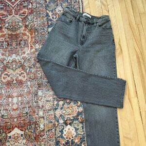 Abercrombie & Fitch "90s Straight Ultra High Rise - Curve Love", 28R